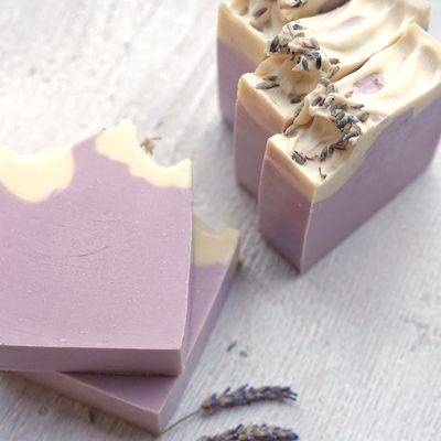 handgemachte Seifen mit Lavendel